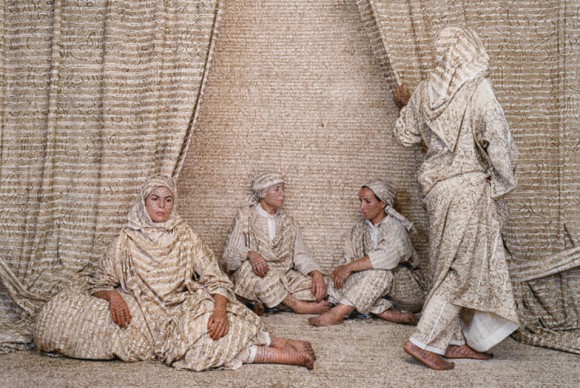 Lalla Essaydi Les Femmes du Maroc 1 2005 580x388  Large Scale Photographs by Lalla Essaydi on View at the Jane Voorhees Zimmerli Art Museum