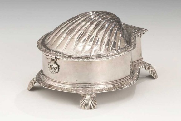 The spice box possibly made by the great silversmith Thomas Jemson of London in 16201621 580x388 Bonhams to Sell Silver Spice Box Given to Daughter of Chesters Mayor by Duke of Monmouth, Illegitimate Son of Charles I