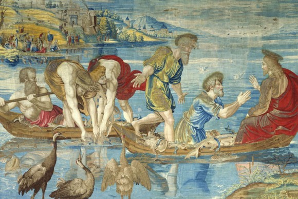 Raphael The Miraculous Draught of Fishes 580x388 Raphael Tapestries Go on Show in Britain at the Victoria & Albert Museum