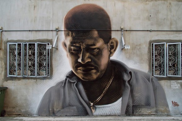 em front 580x386 Street Art by El Mac 