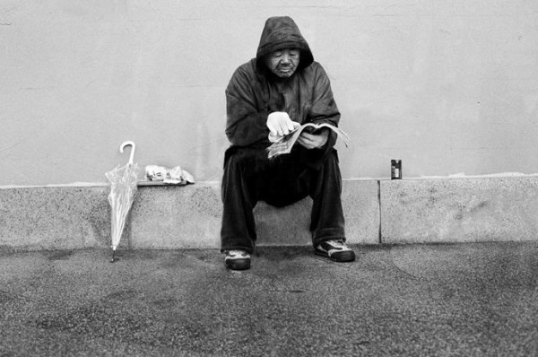20100810 tokyo22 600x3982 Tokyo Homeless by Christian Burkert