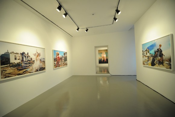 Installation view of the David La Chapelle exhibition at Paul Kasmin Gallery in Istanbul. 580x388 Paul Kasmin Gallery Opens New Space in Istanbul with Exhibition by David La Chapelle