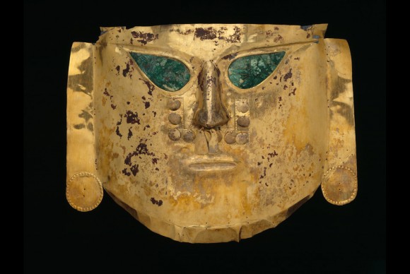 Ceremonial mask A.D. 900–1100. Peru north coast Sicán culture. Gold 580x388 Dallas Museum of Art Publishes Ignite the Power of Art: Advancing Visitor Engagement in Museums
