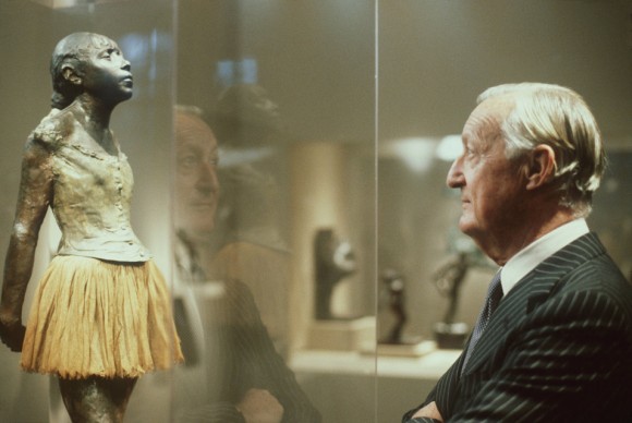 Paul Mellon with Little Dancer Aged Fourteen at the National Gallery of Art 580x388 National Gallery Presents Historical and Scientific Studies on Degas Sculpture Collection