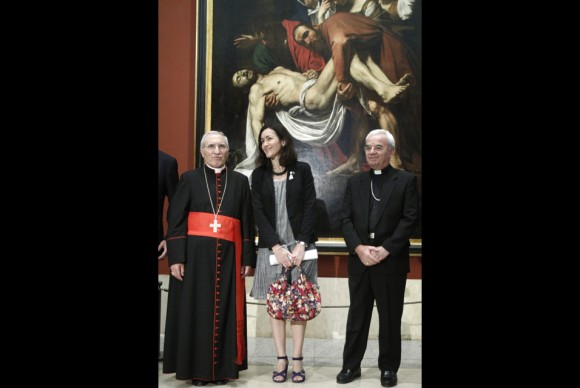 Spanish prelate of the Roman Catholic Church Antonio Maria Rouco Varela L R Spanish Culture Minister Angeles Gonzalez Sinde 580x388 Prado Displays Caravaggios Entombment of Christ, on Loan from the Vatican Museums