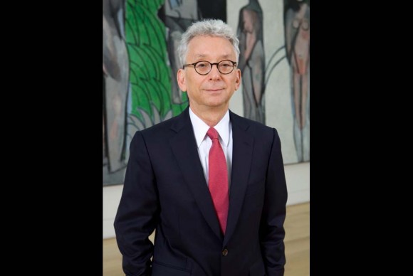 Druick the chair of two of the museums eleven curatorial departments is an internationally recognized scholar and curator 580x388 Scholar and Curator Douglas Druick named new Art Institute of Chicago Director