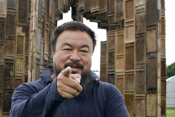 Ai Weiwei criticized the government for rampant corruption 580x388 China dissident Ai Weiwei launches scathing attack on the Chinese government