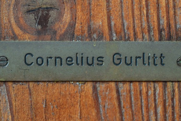 The name plate of Cornelius Gurlitt is seen at the door of his house in Salzburg 580x388  German recluse Cornelius Gurlitts Nazi art trove bigger than first thought; Pieces found in Salzburg