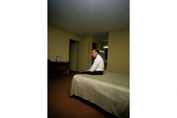 William Eggleston Untitled Huntsville Alabama 19691970 Dye transfer print 580x388 Room Service: Staatliche Kunsthalle Baden Baden exhibits the hotel in art and culture
